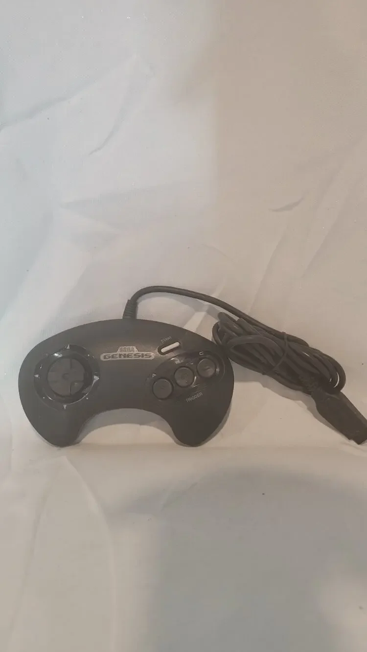 OEM Sega Genesis 3 Button Controller Model 1650 Original Tested Working